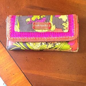 Sakroots colorful flower trifold, new never been used